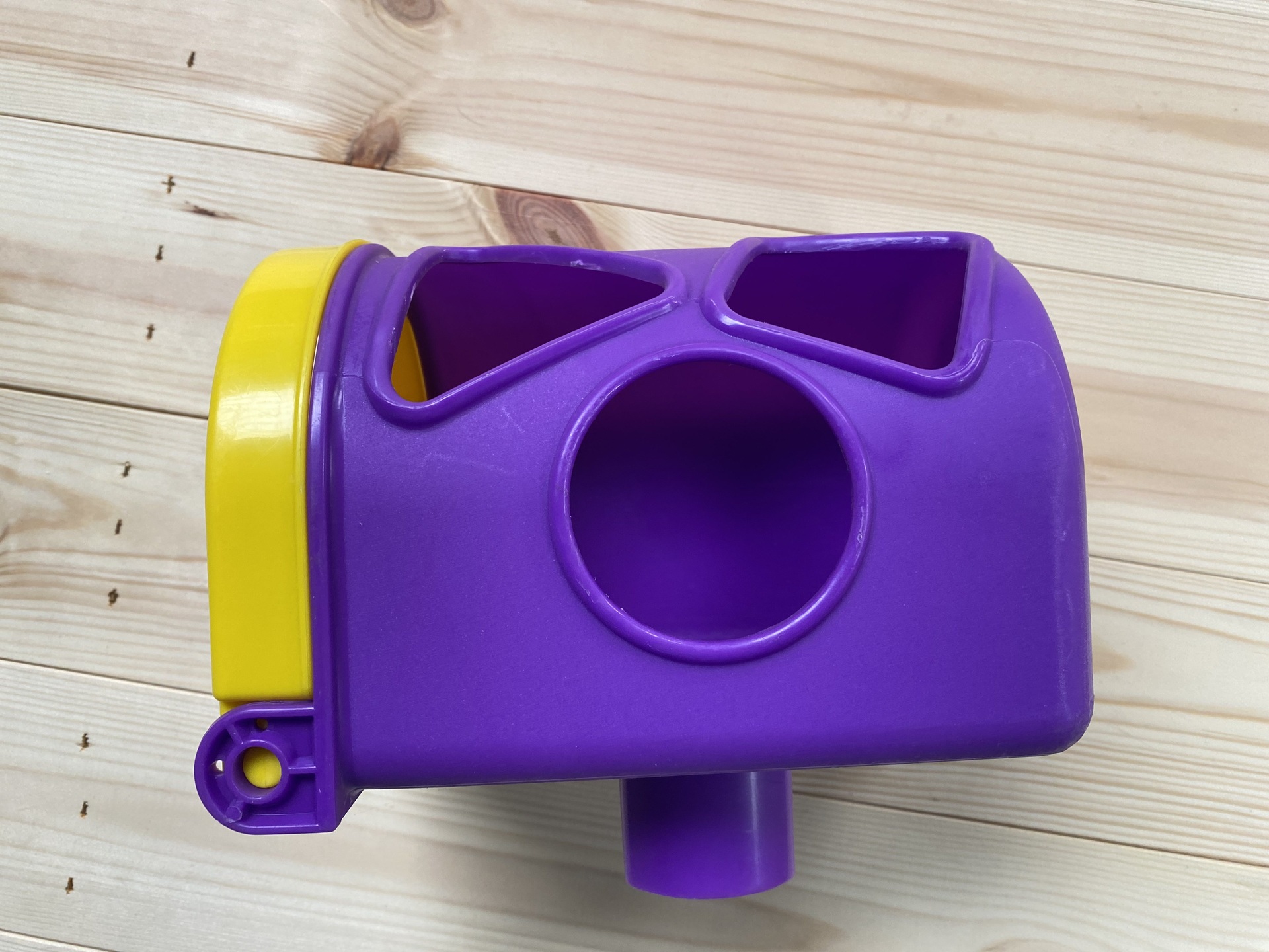 Mailbox Purple/Yellow Image
